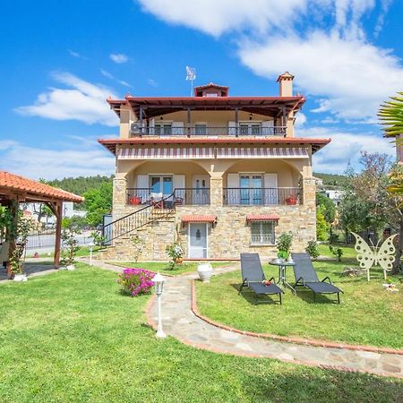 Private 6-Bdrm Villa With Garden 150M To Beach Paradisos Luaran gambar