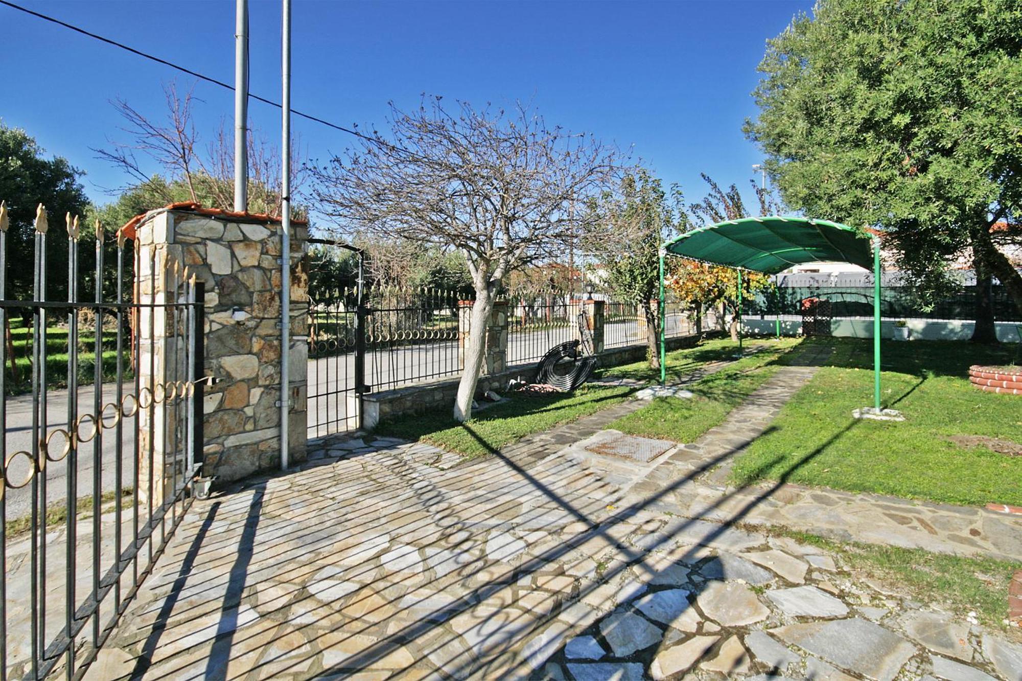 Private 6-Bdrm Villa With Garden 150M To Beach Paradisos Luaran gambar